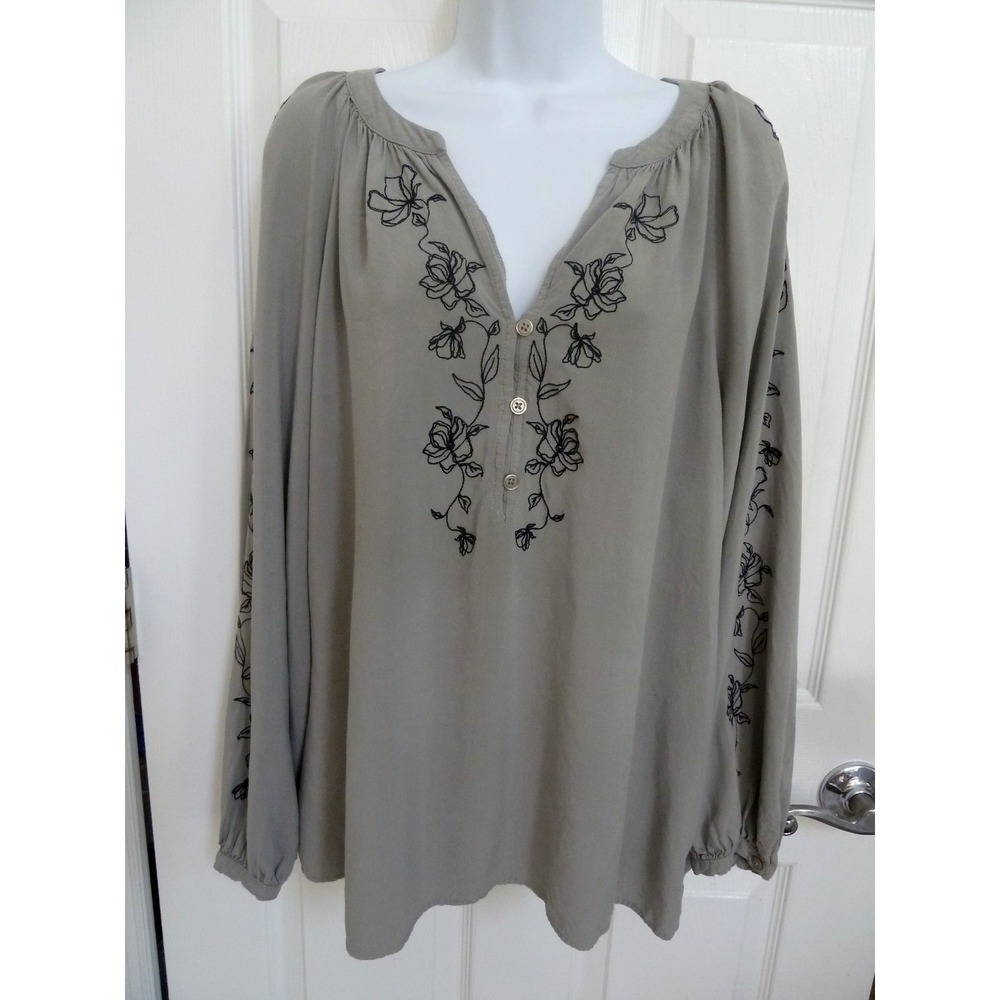 VINTAGE THREADS Plus Sz 2X Boho Peasant Blouse 1/2 Button Embroidered Gypsy